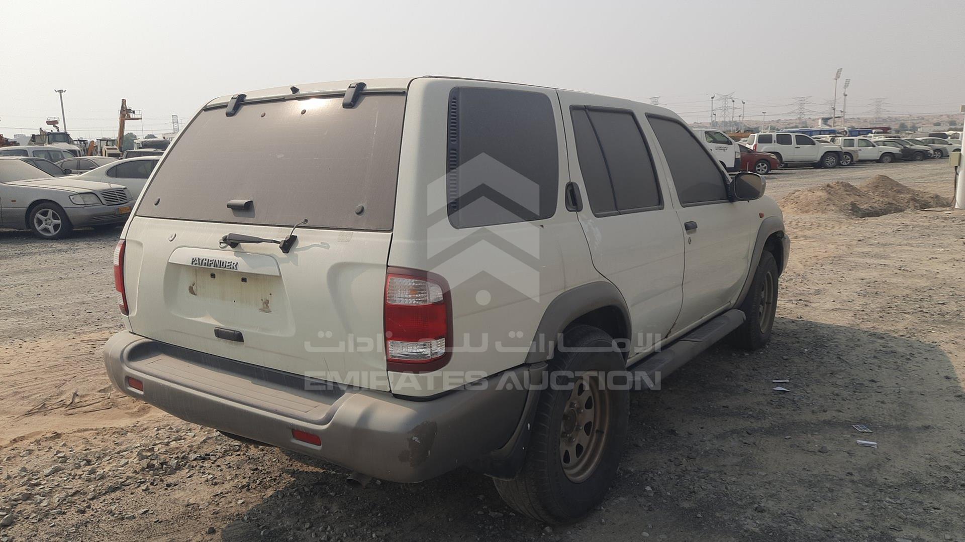 2002 NISSAN PATHFINDER VIN: JN8AR05Y52W520384