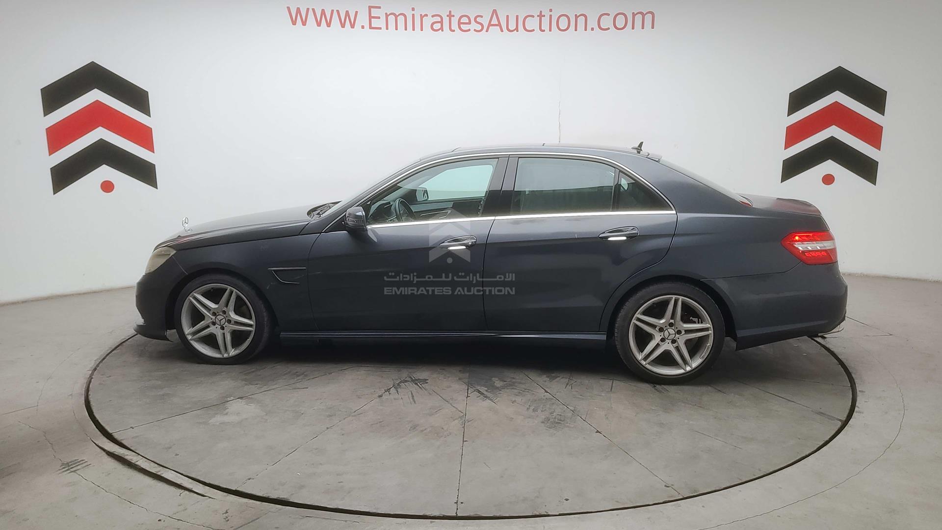 2010 MERCEDES E 200 VIN: WDDHF4JB6AA181485