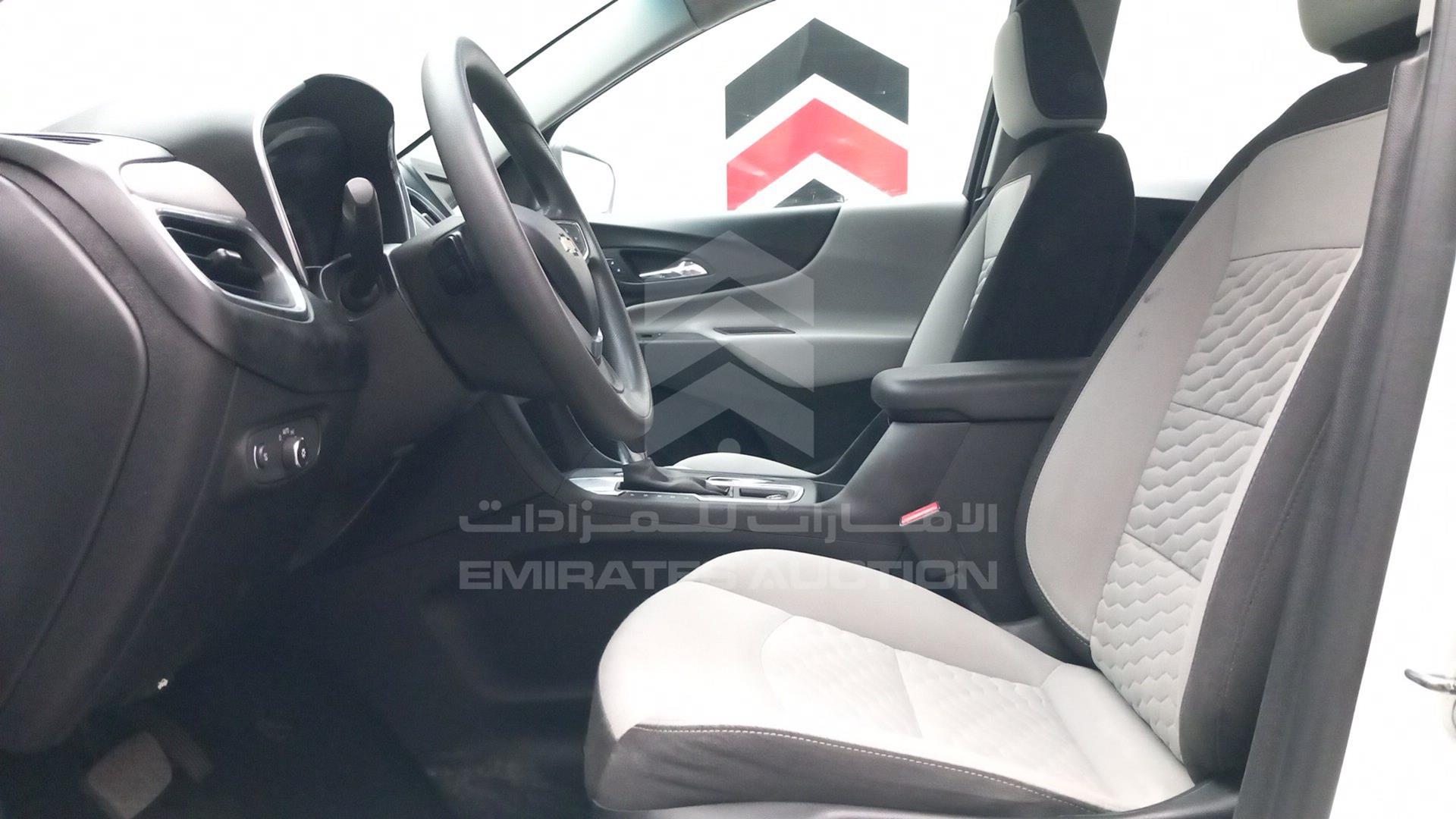 2019 CHEVROLET EQUINOX VIN: 2GNAXHEV4K6100686
