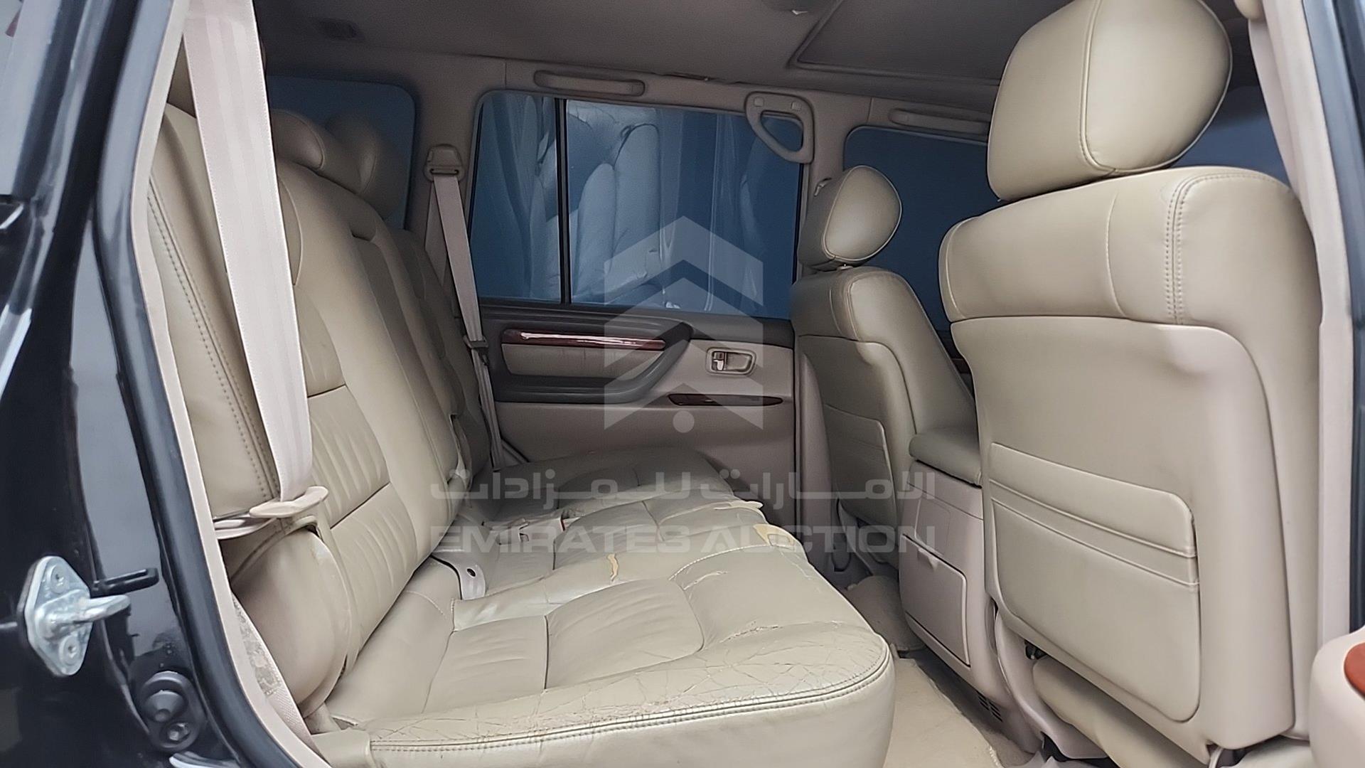 1999 LEXUS LX 470 VIN: UZJ1000087157