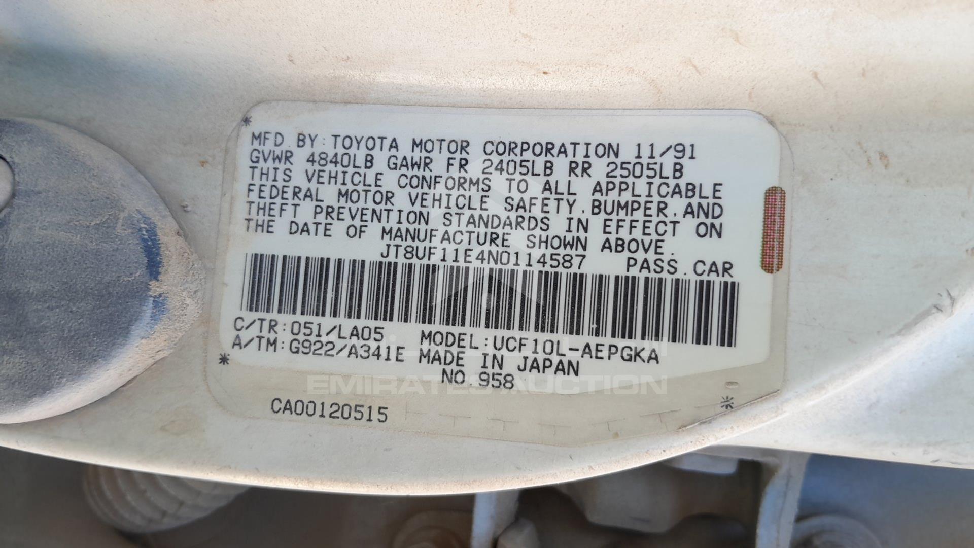 0 LEXUS --- VIN: JT8UF11E4N0114587