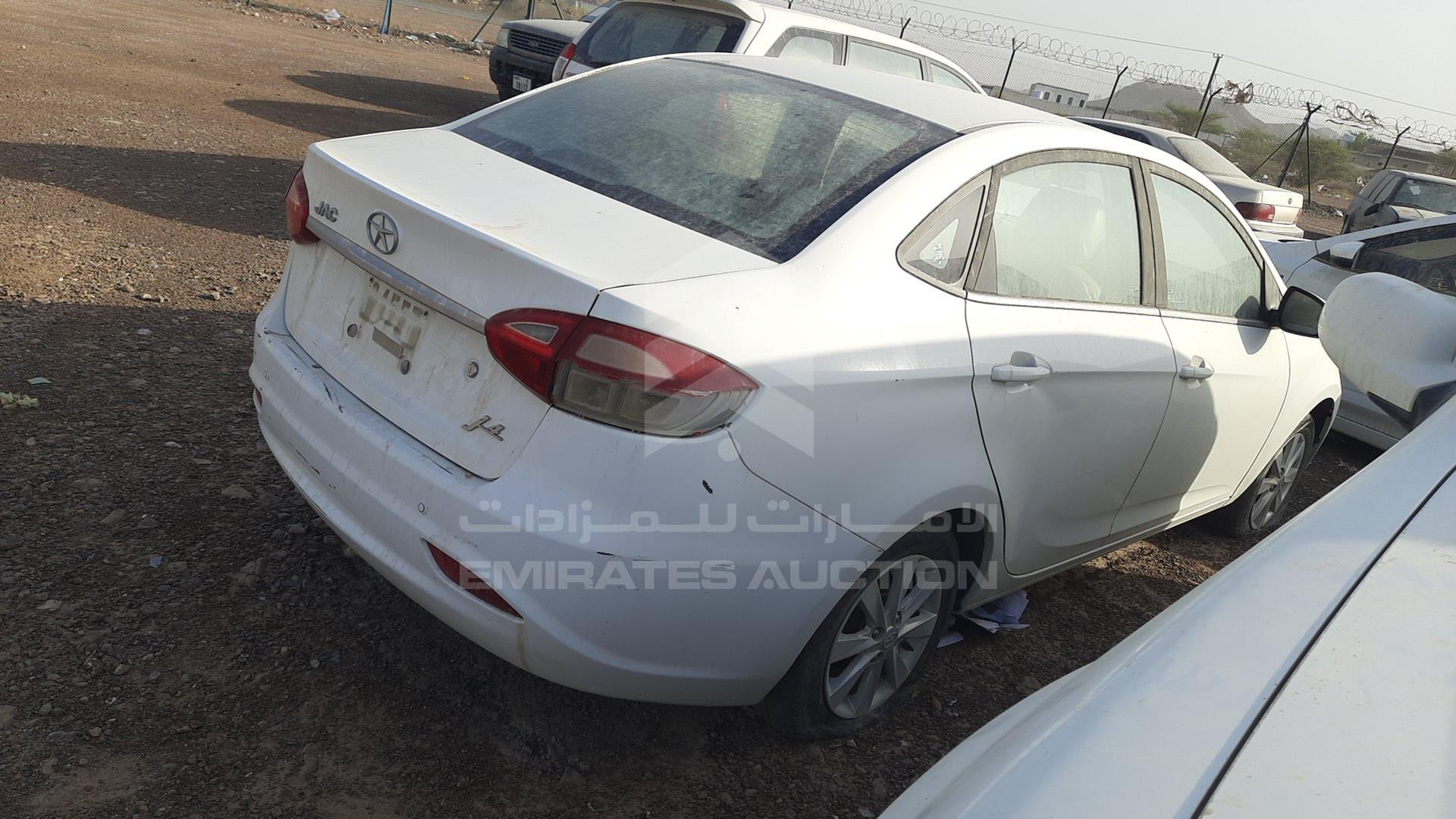 2016 JAC J4 VIN: LJ12FKR29G4703778