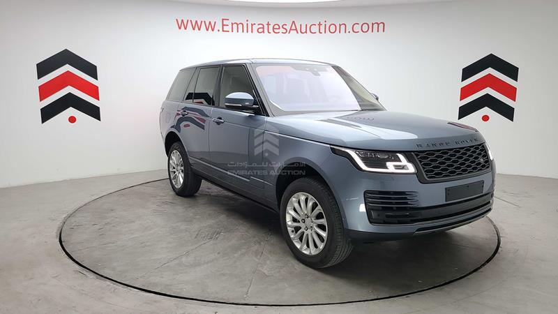 SALGA2BV6JA380966 Auction: EmiratesAuction Lot: 405807 SALGA2BV6JA380966 Range Rover Vogue SE 2018 BLUE Photo 16