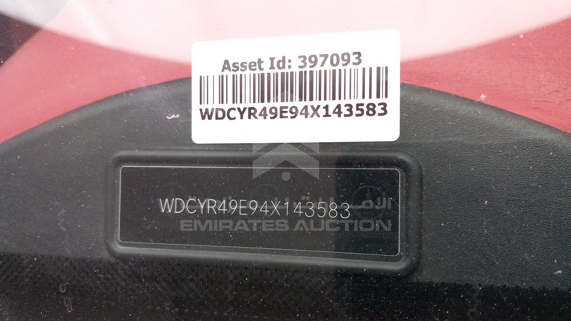 2004 MERCEDES G 500 VIN: WDCYR49E94X143583