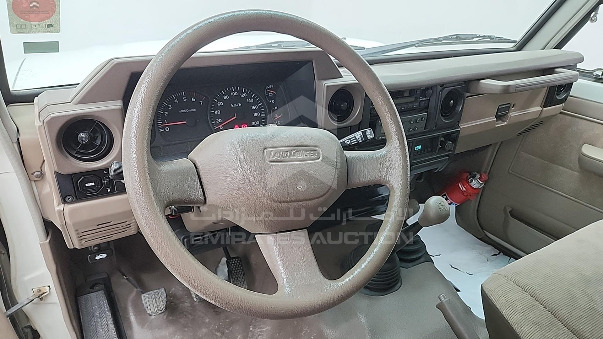 2008 TOYOTA LAND CRUISER PICKUP VIN: JTFLJ73J986042559