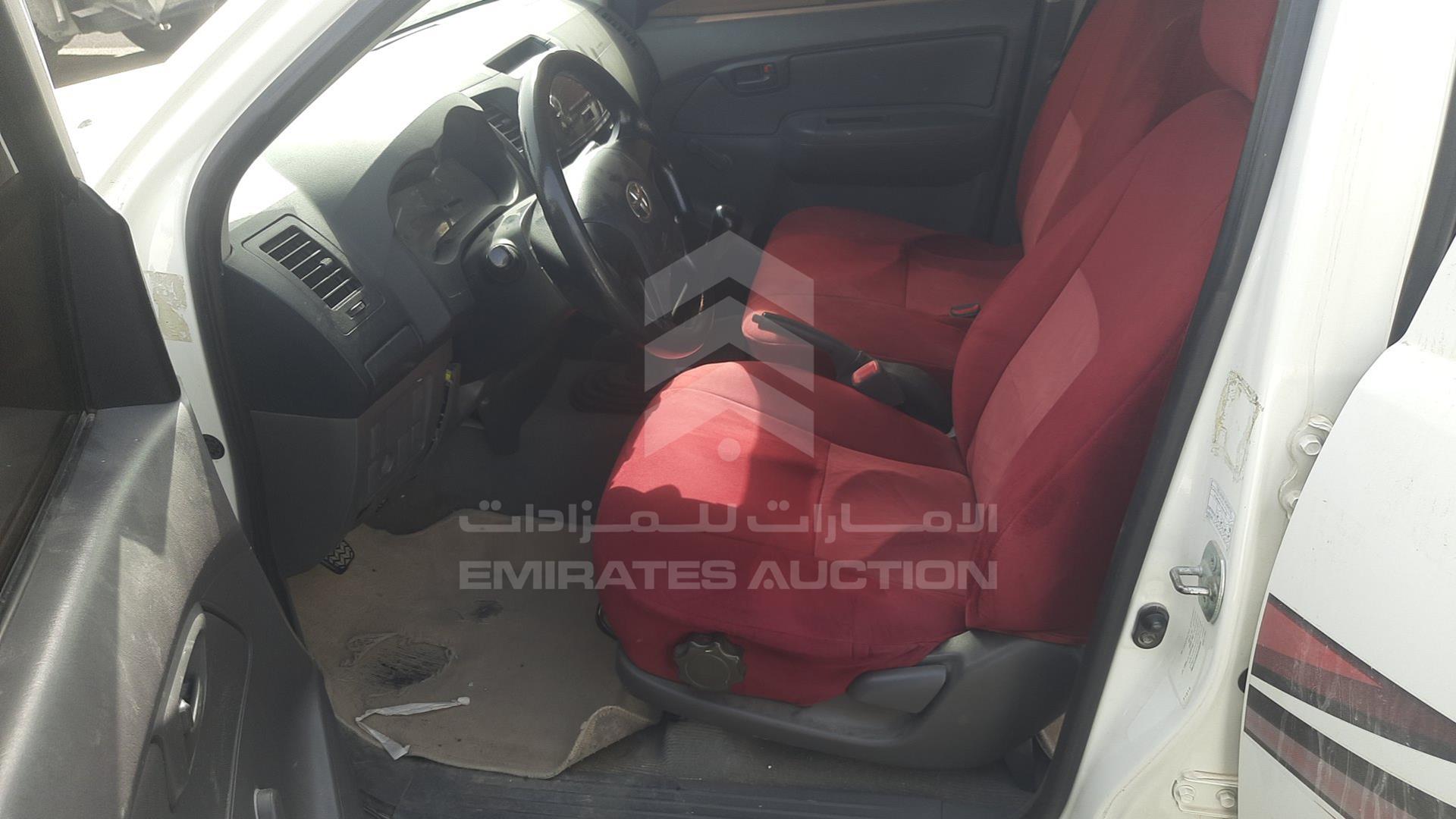 2014 TOYOTA HILUX VIN: MR0EX12G9E2346692