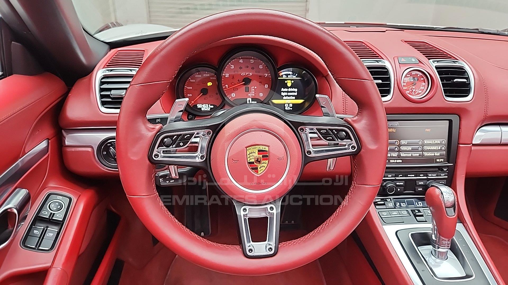 2013 PORSCHE BOXSTER VIN: WP0ZZZ98ZDS102162