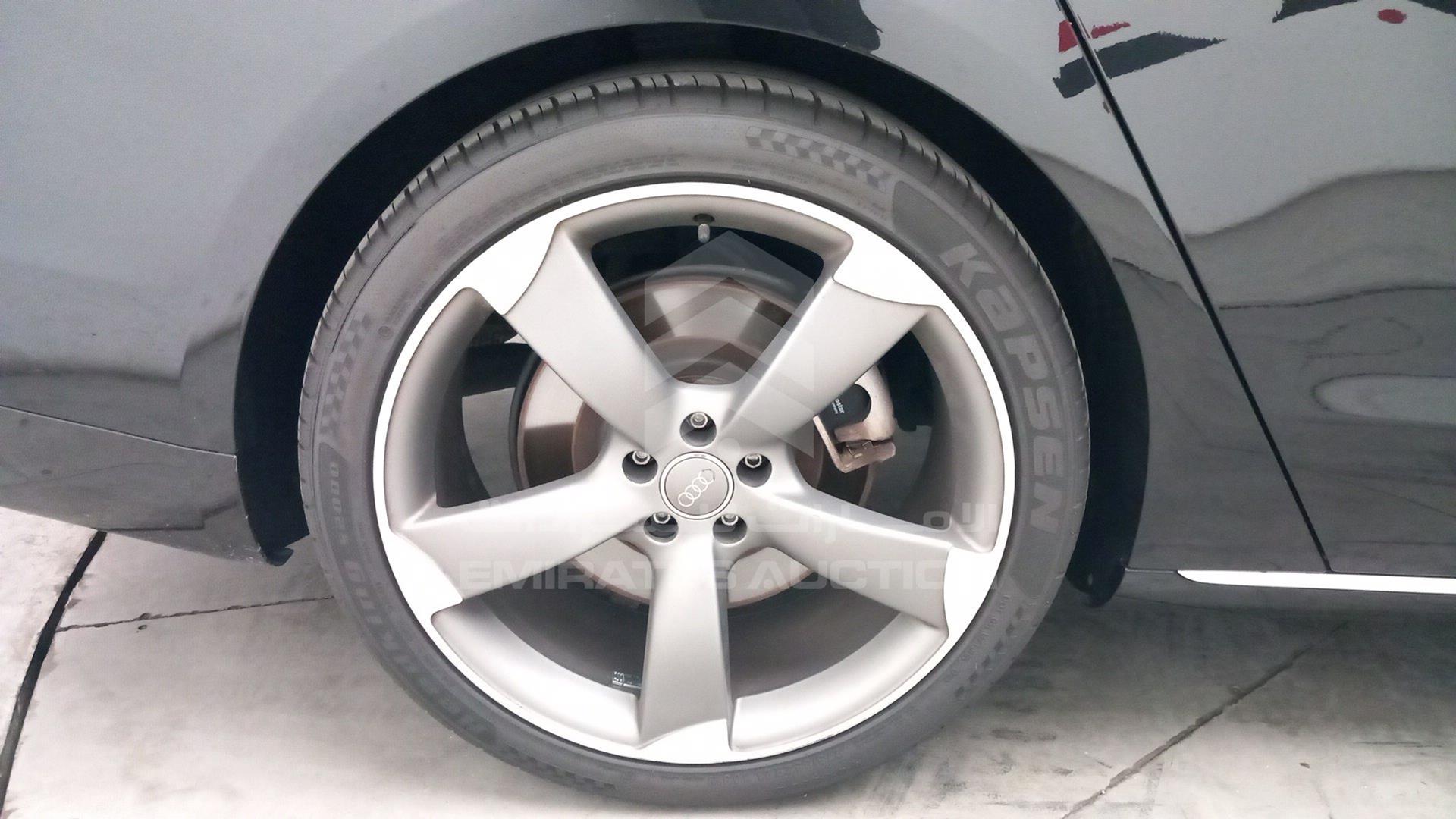 2014 AUDI A8 VIN: WAUR2BFD4EN001604