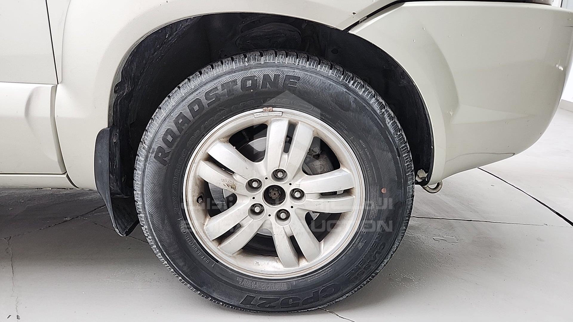 2008 HYUNDAI TUCSON VIN: KMHJM81B78U821197