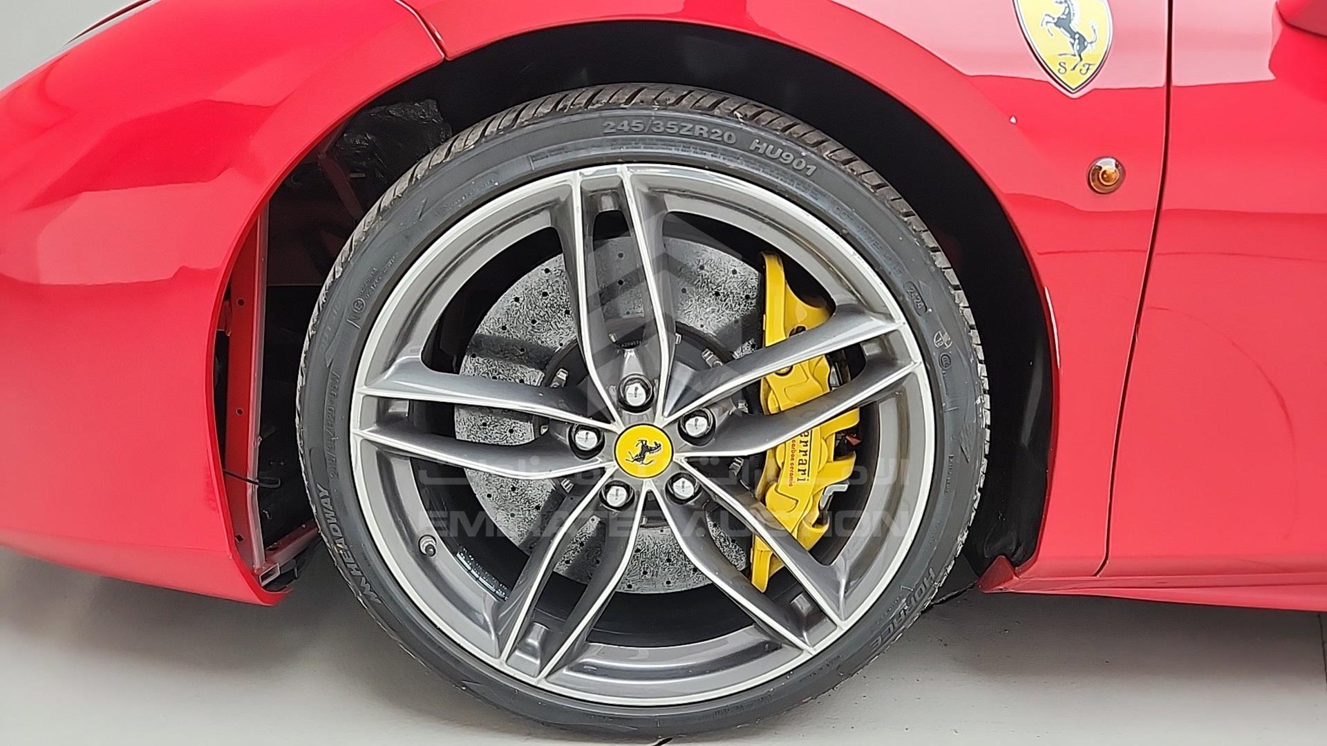2019 FERRARI 488 VIN: ZFF80AMT4K0239066