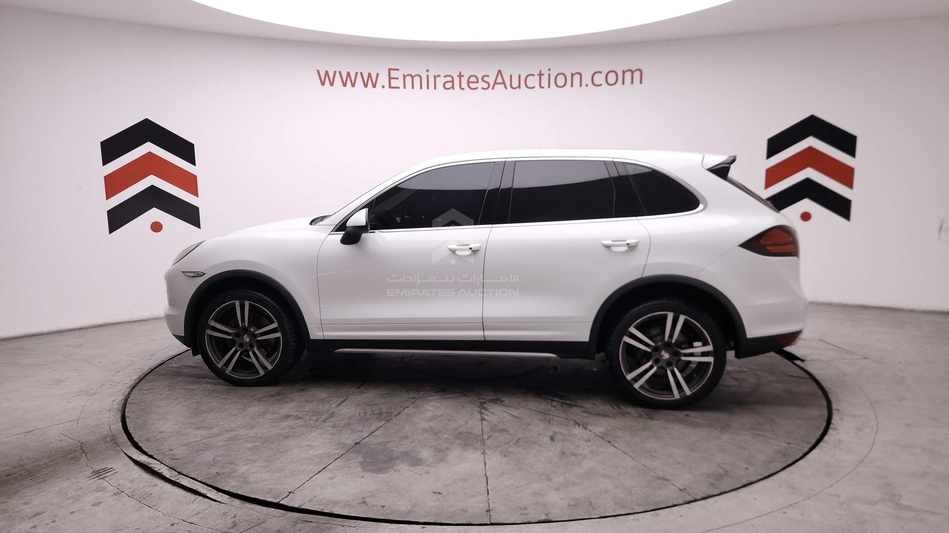2013 PORSCHE CAYENNE VIN: WP1ZZZ92ZDLA00806
