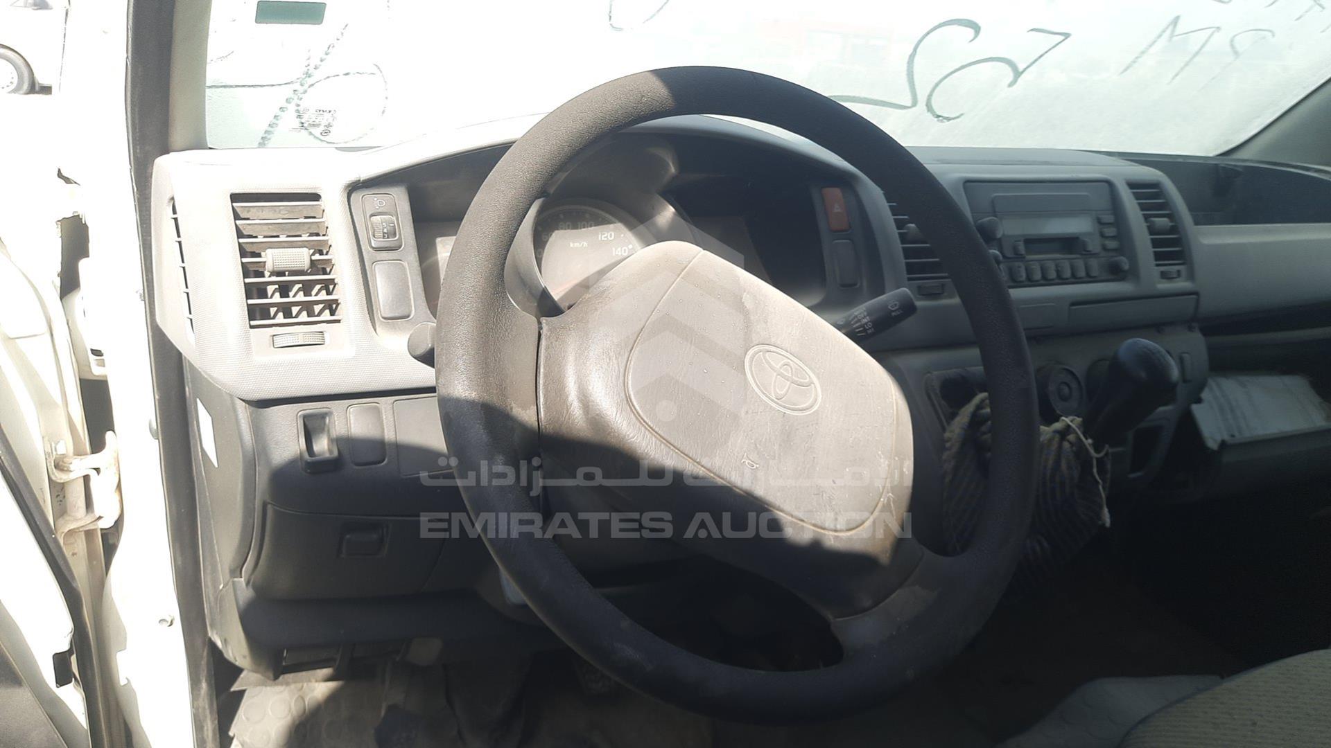 2009 TOYOTA HIACE VIN: JTFHX02P890040579