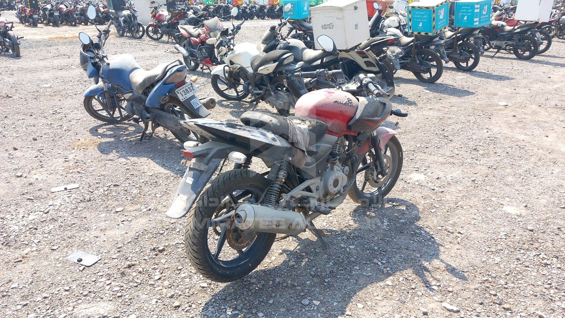 2013 BAJAJ PULSAR 220 CC VIN: MD2A13EZ5DCA56575