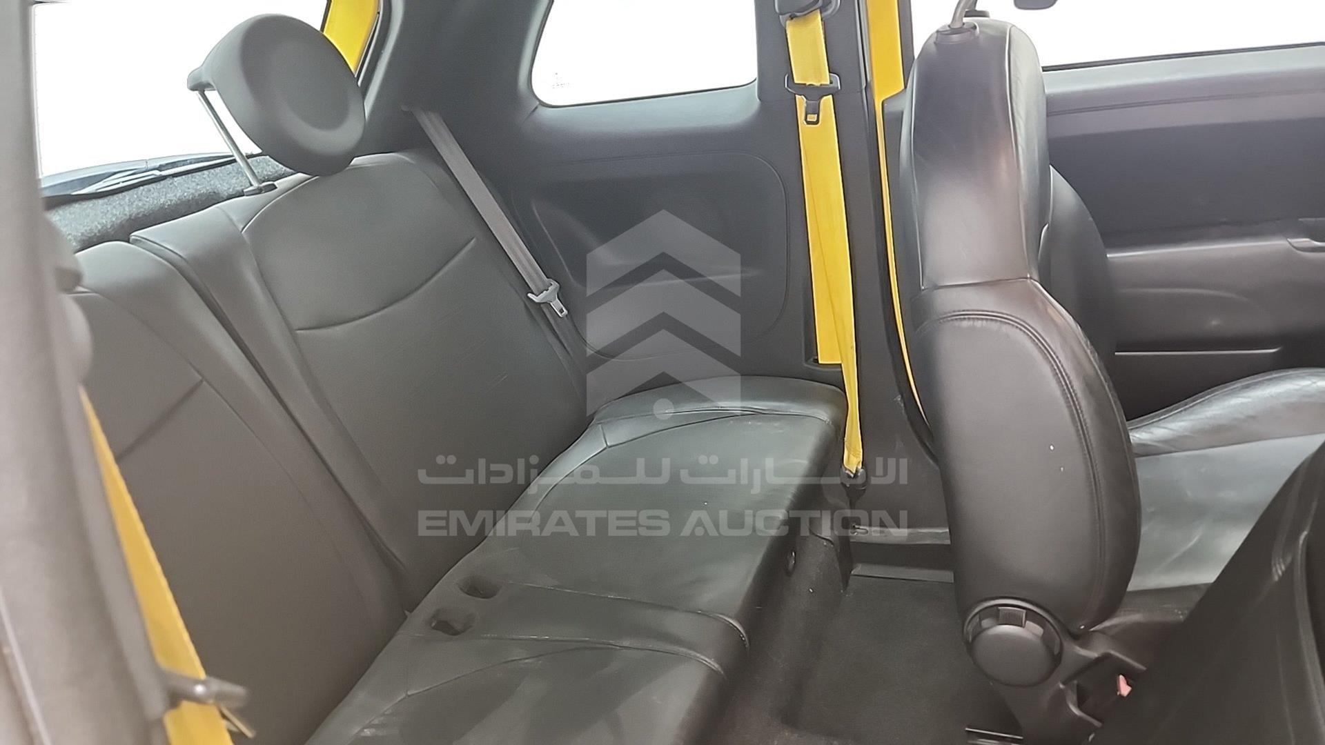 2011 FIAT 500 VIN: ZFAHA3285B0586807