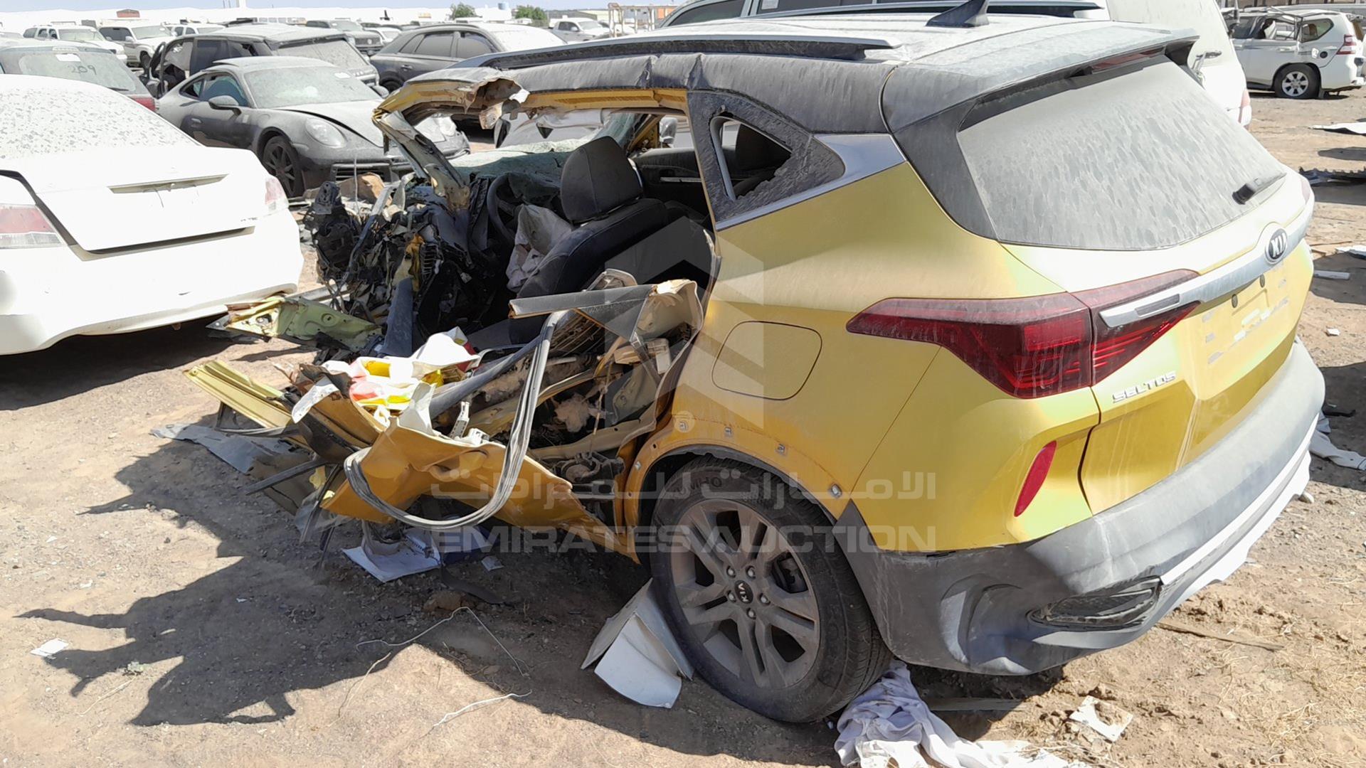 2021 KIA SELTOS VIN: KNDEU2AA4M7081711