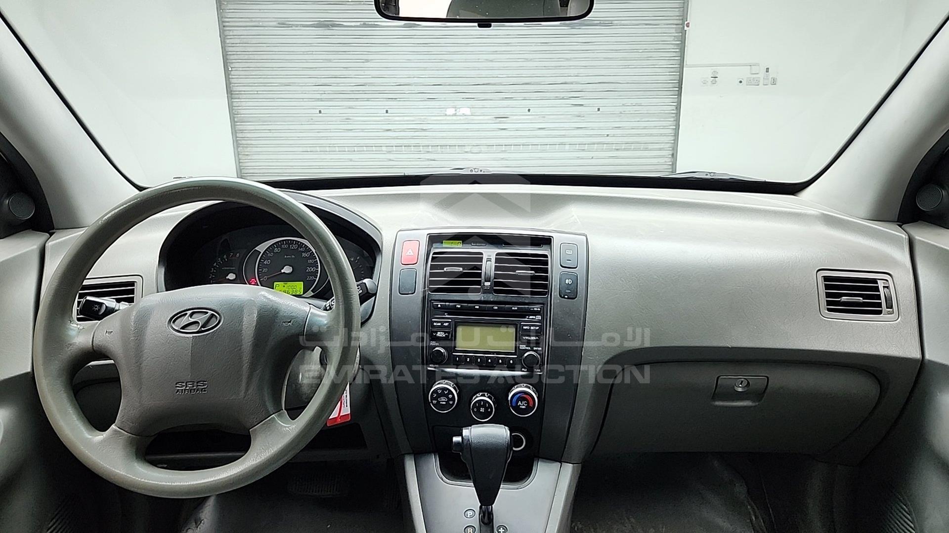 2009 HYUNDAI TUCSON VIN: KMHJM81B99U045432