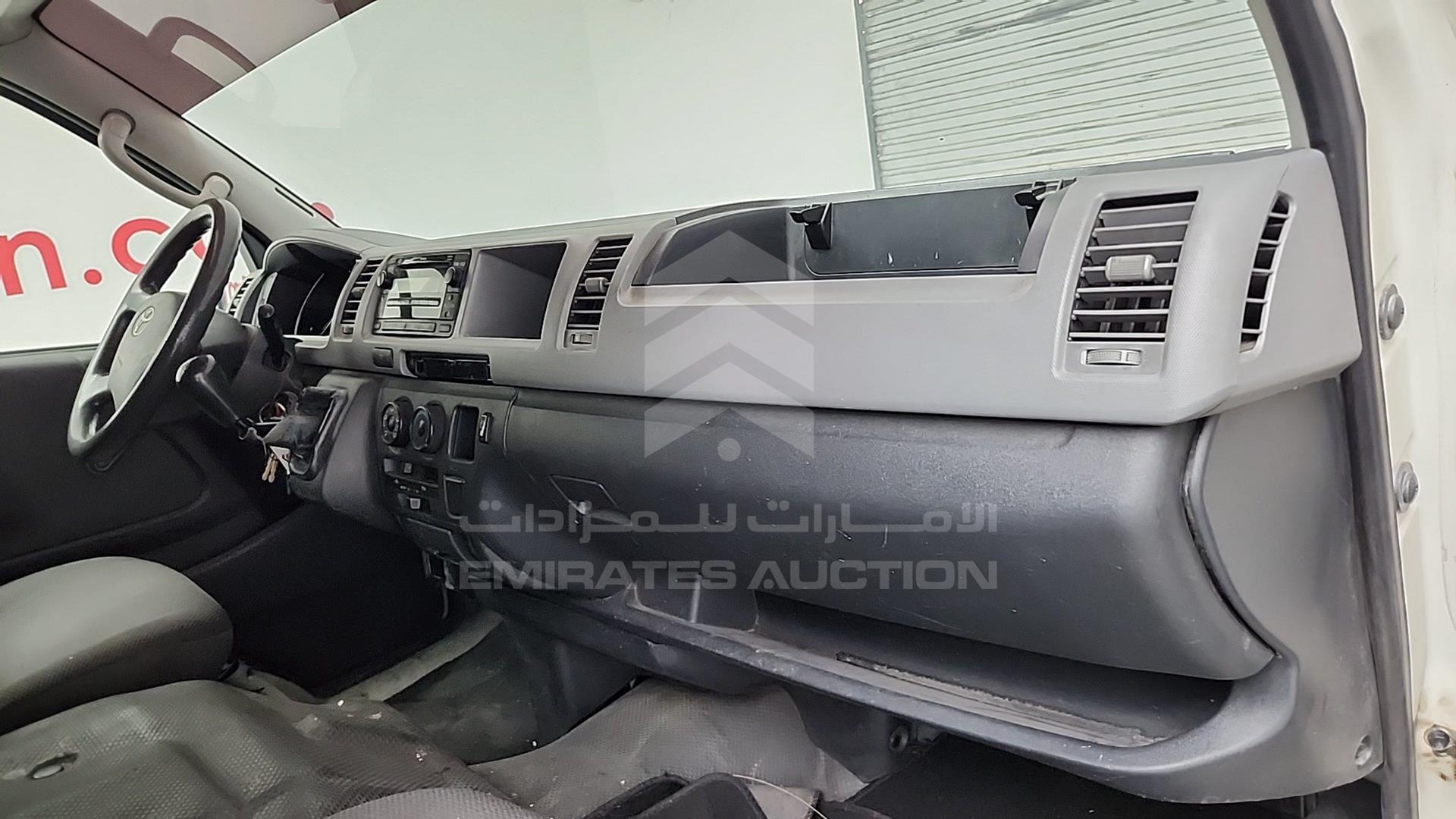 2013 TOYOTA HIACE VIN: JTGSX22P1D6139909