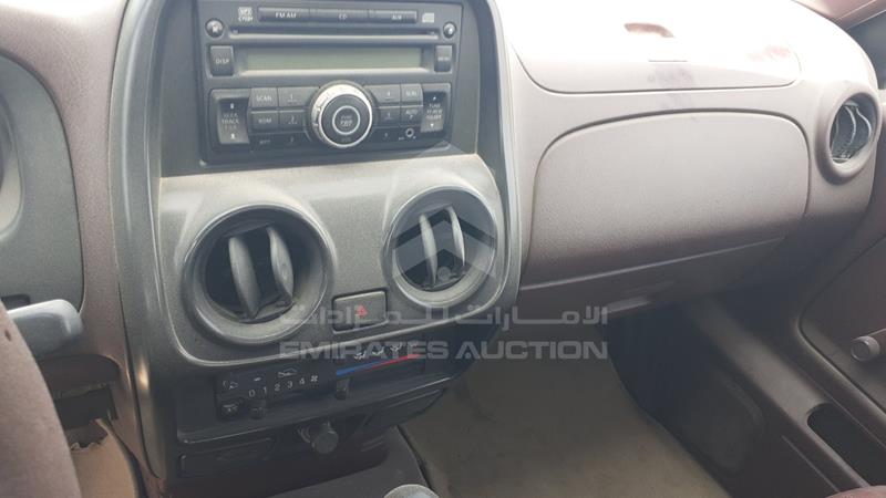 3N6DD23X3FK046463 Auction: EmiratesAuction Lot: 409161 3N6DD23X3FK046463 Nissan Pickup 2015 WHITE Photo 14