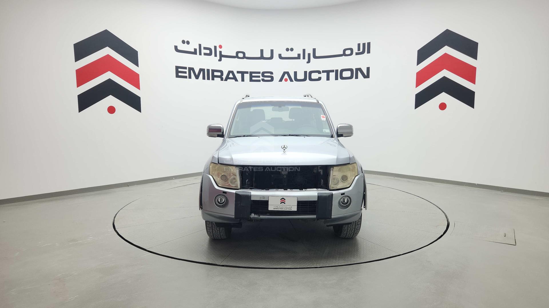 2011 MITSUBISHI PAJERO VIN: JMYMRV85WBJ704625