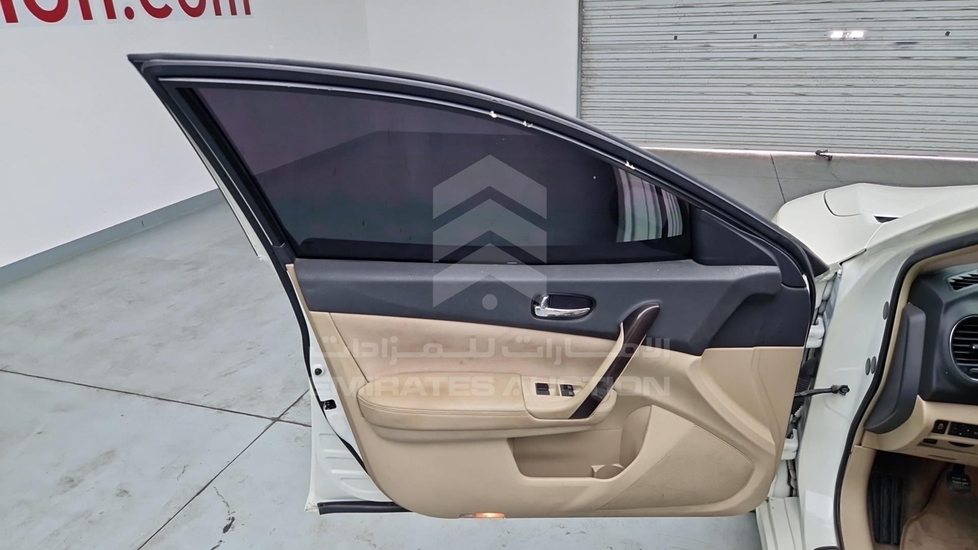 2014 NISSAN MAXIMA VIN: 1N4AA5AP2EC468835