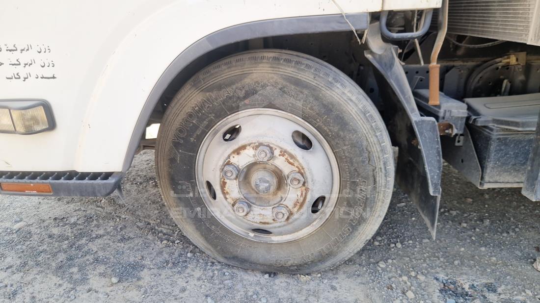 2013 Isuzu NMR — Front Left Tyre — Photo 30