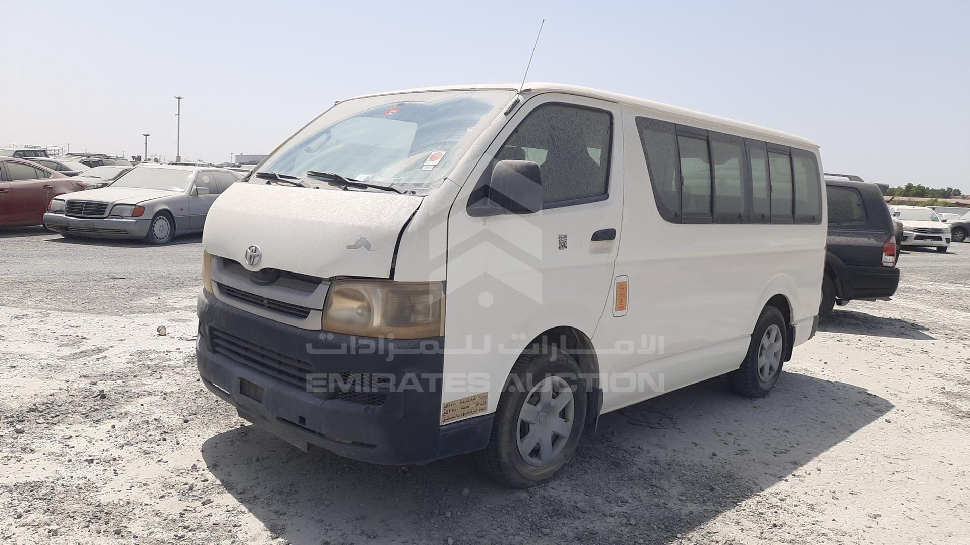 2010 TOYOTA HIACE VIN: JTGJX02PXA0030444