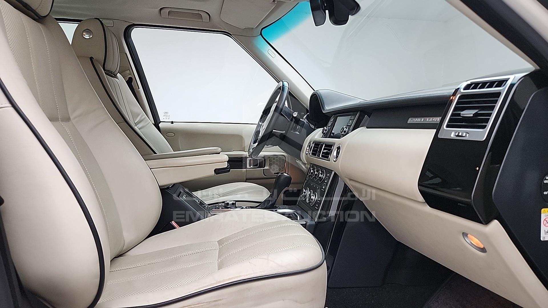 2010 RANGE ROVER VOGUE VIN: SALLMAME4AA317299