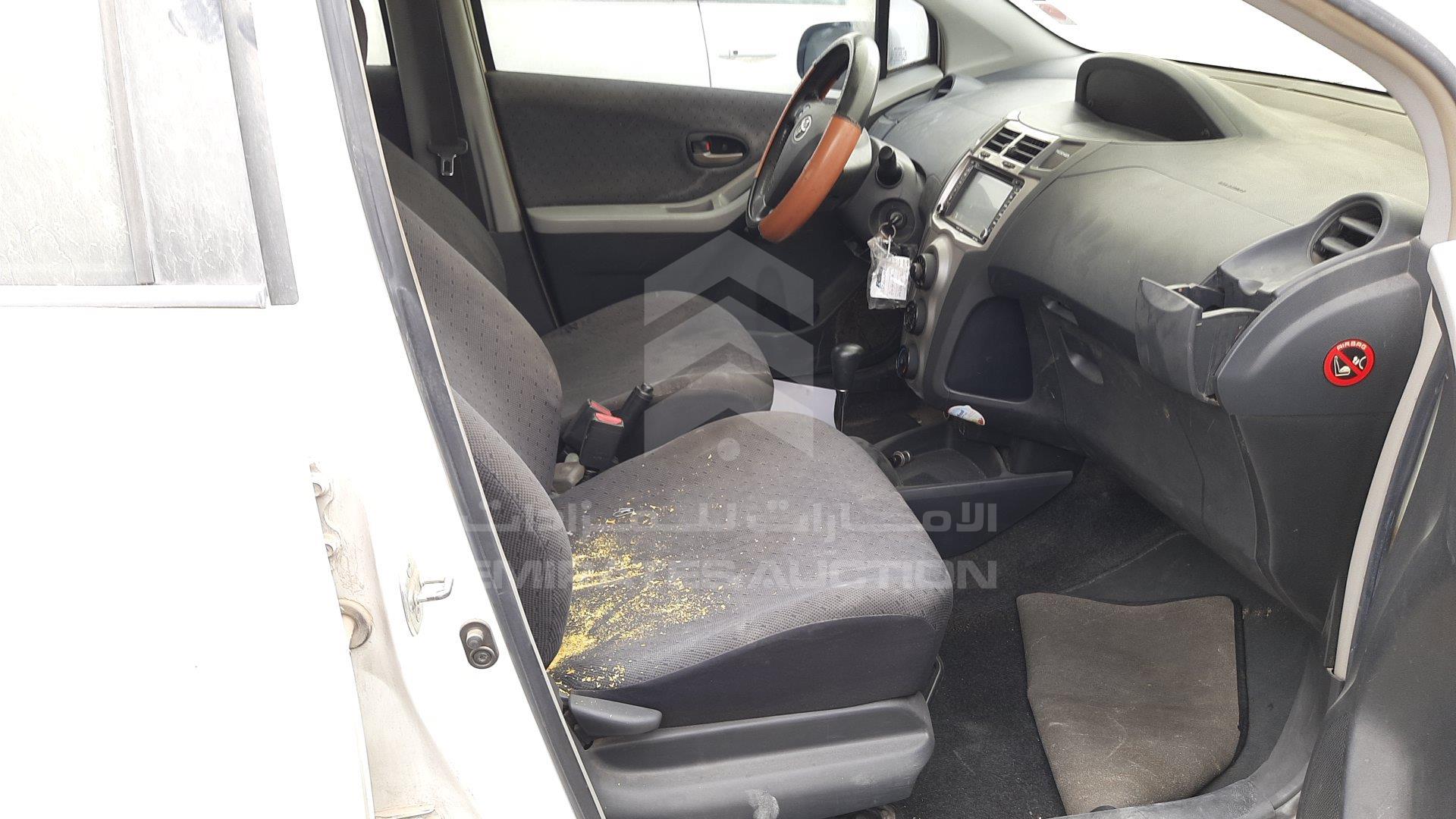 JTDKW923895125637 - 2009 Toyota Yaris - #424288