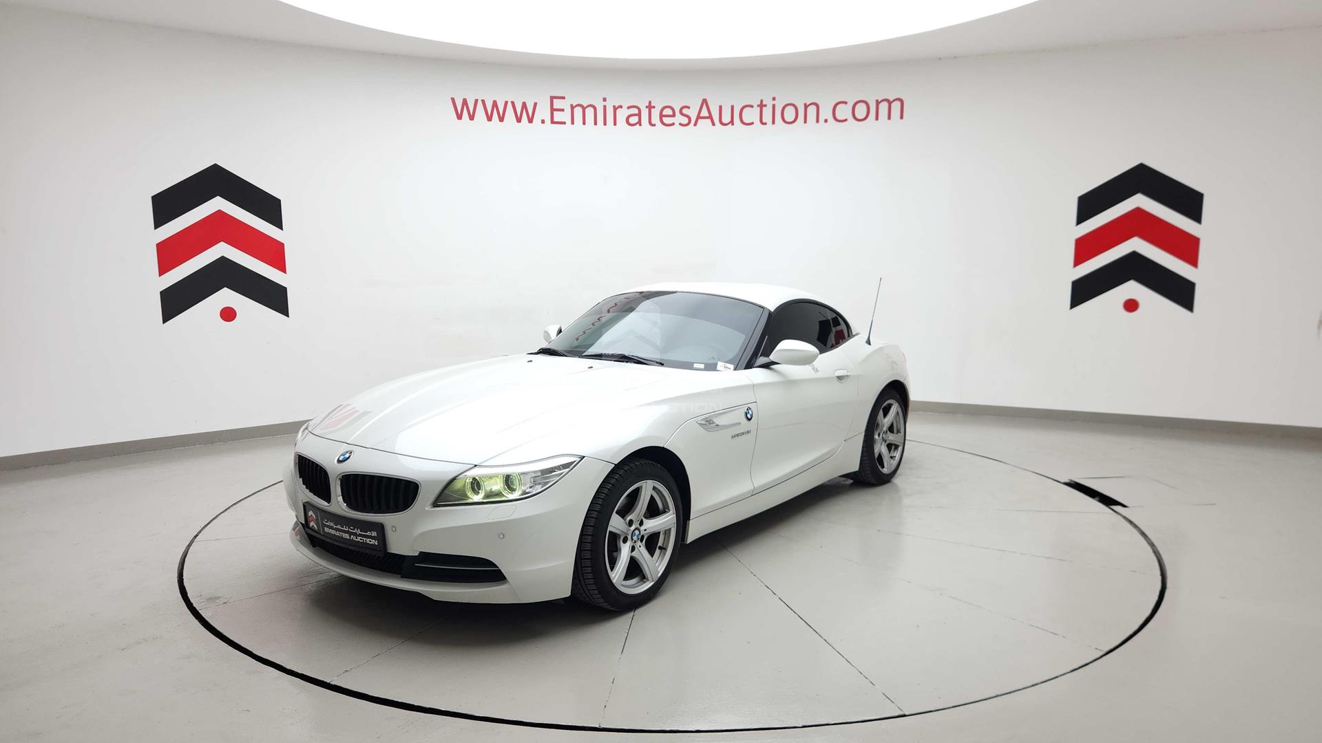 2015 BMW Z4 VIN: WBALL1107FJ664711