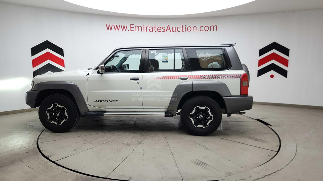 2020 Nissan Patrol — Left Full View — Photo 36