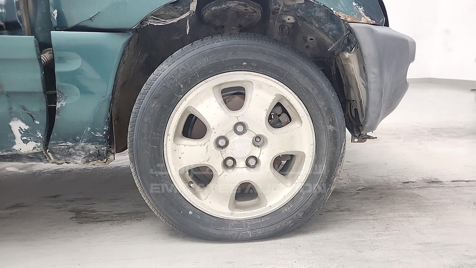 1994 TOYOTA RAV-4 VIN: SXA100010495