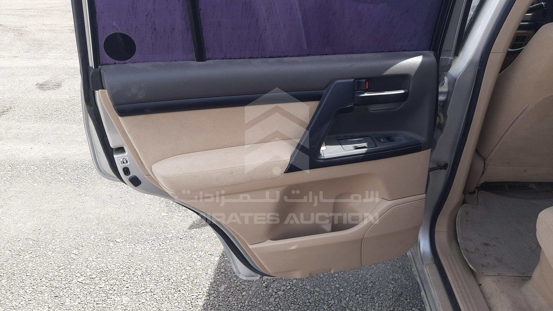2013 TOYOTA LAND CRUISER VIN: JTMDU09J8D5074406