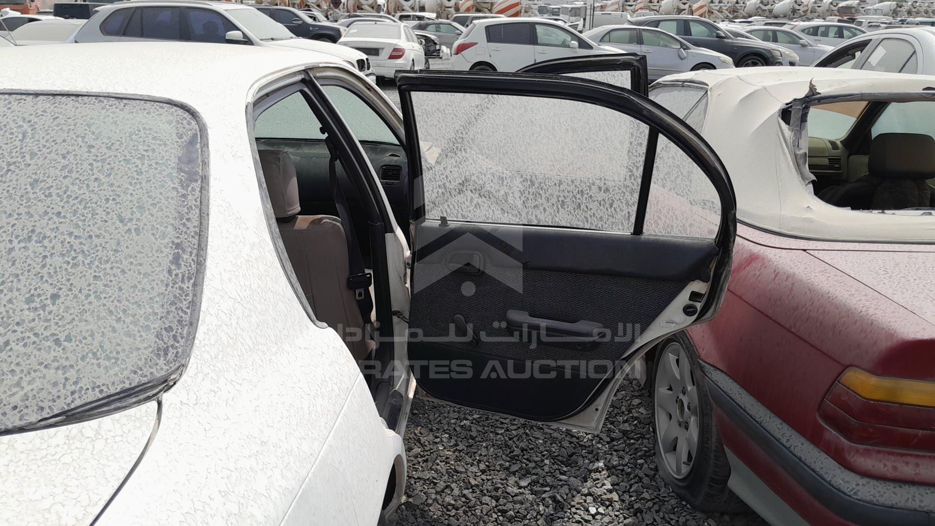 1995 TOYOTA COROLLA VIN: EE1000003851