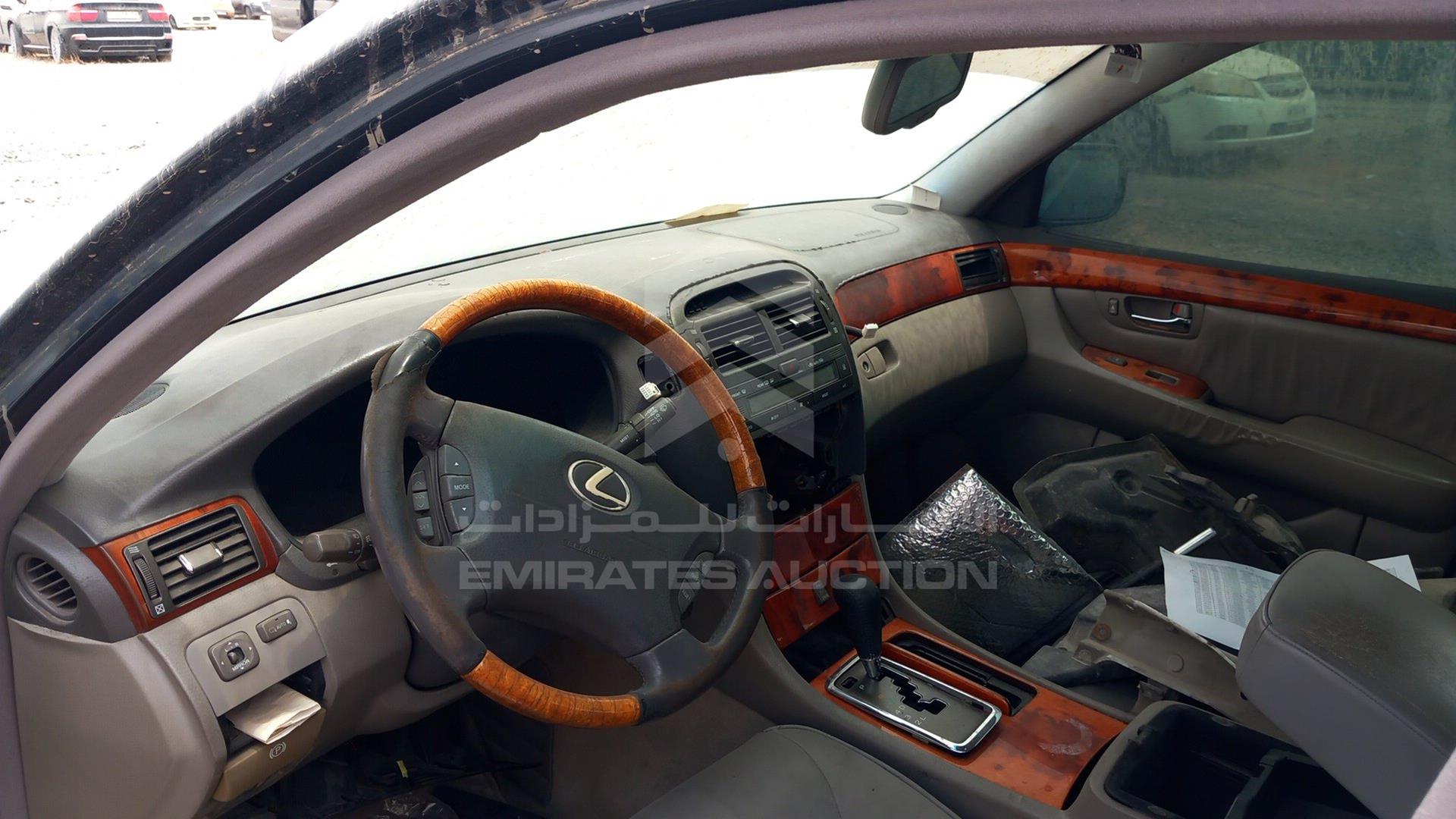 2002 LEXUS LS 430 VIN: JTHBN30F120089742