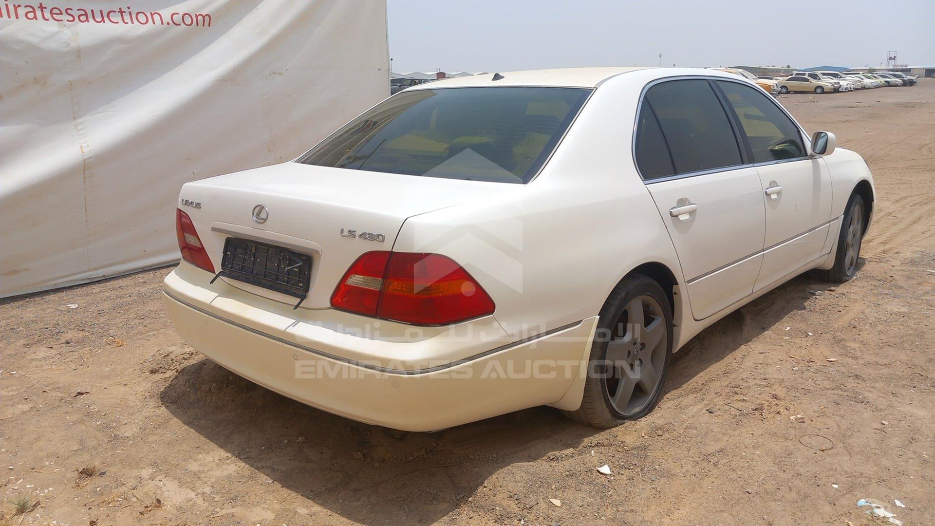 2002 LEXUS LS 430 VIN: JTHBN30F220084842