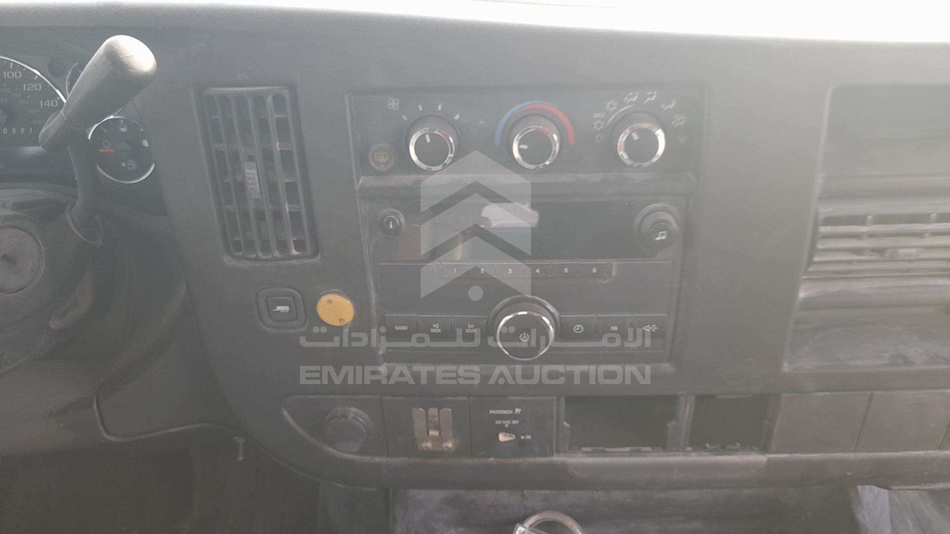 2009 CHEVROLET EXPRESS VIN: 1GCHG39K891137490