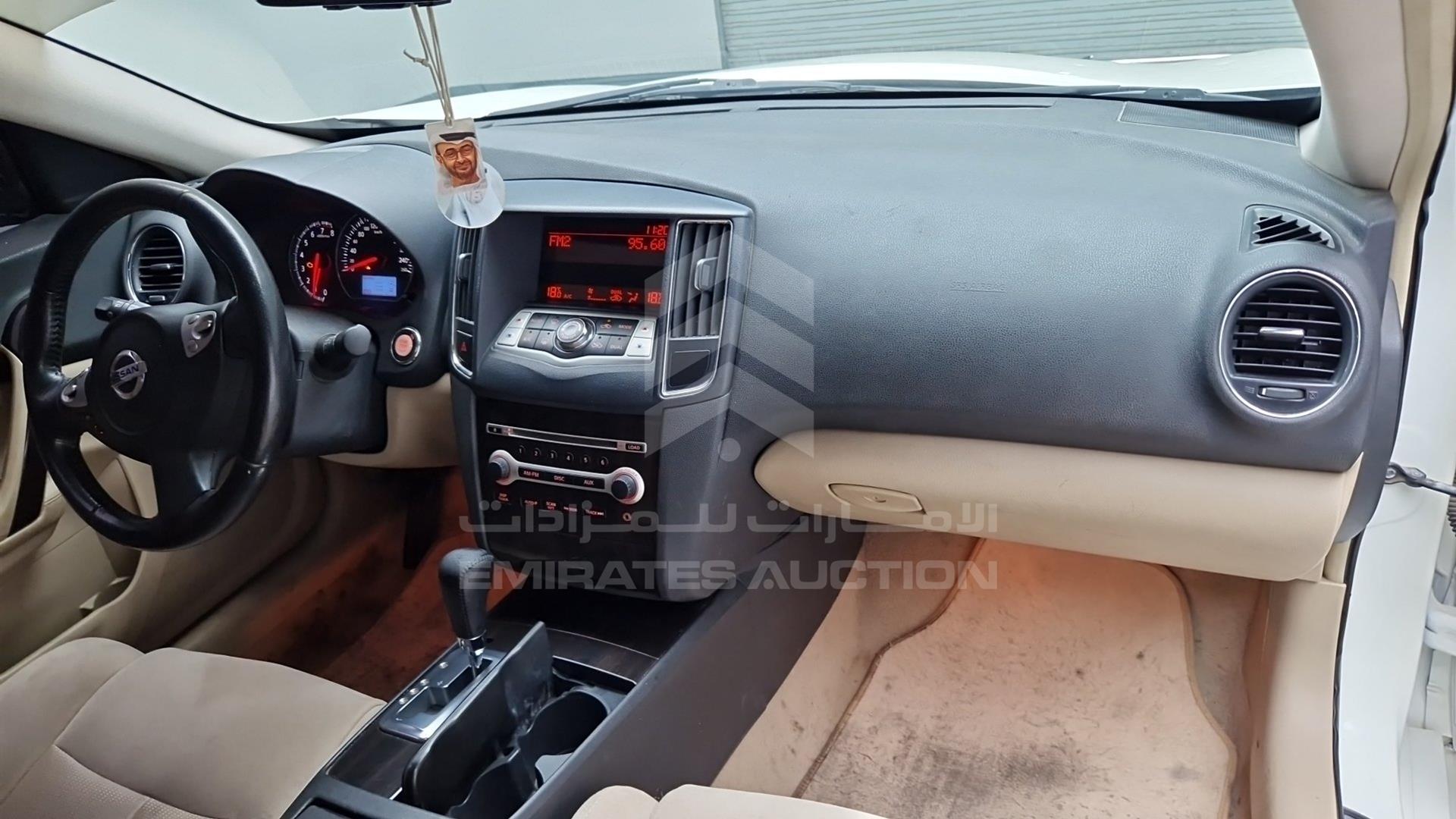 2014 NISSAN MAXIMA VIN: 1N4AA5AP2EC468835