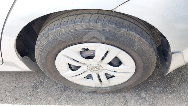 RKLBC42E7B4582063 Auction: EmiratesAuction Lot: 404958 RKLBC42E7B4582063 Toyota Corolla 2011 SILVER Photo 32