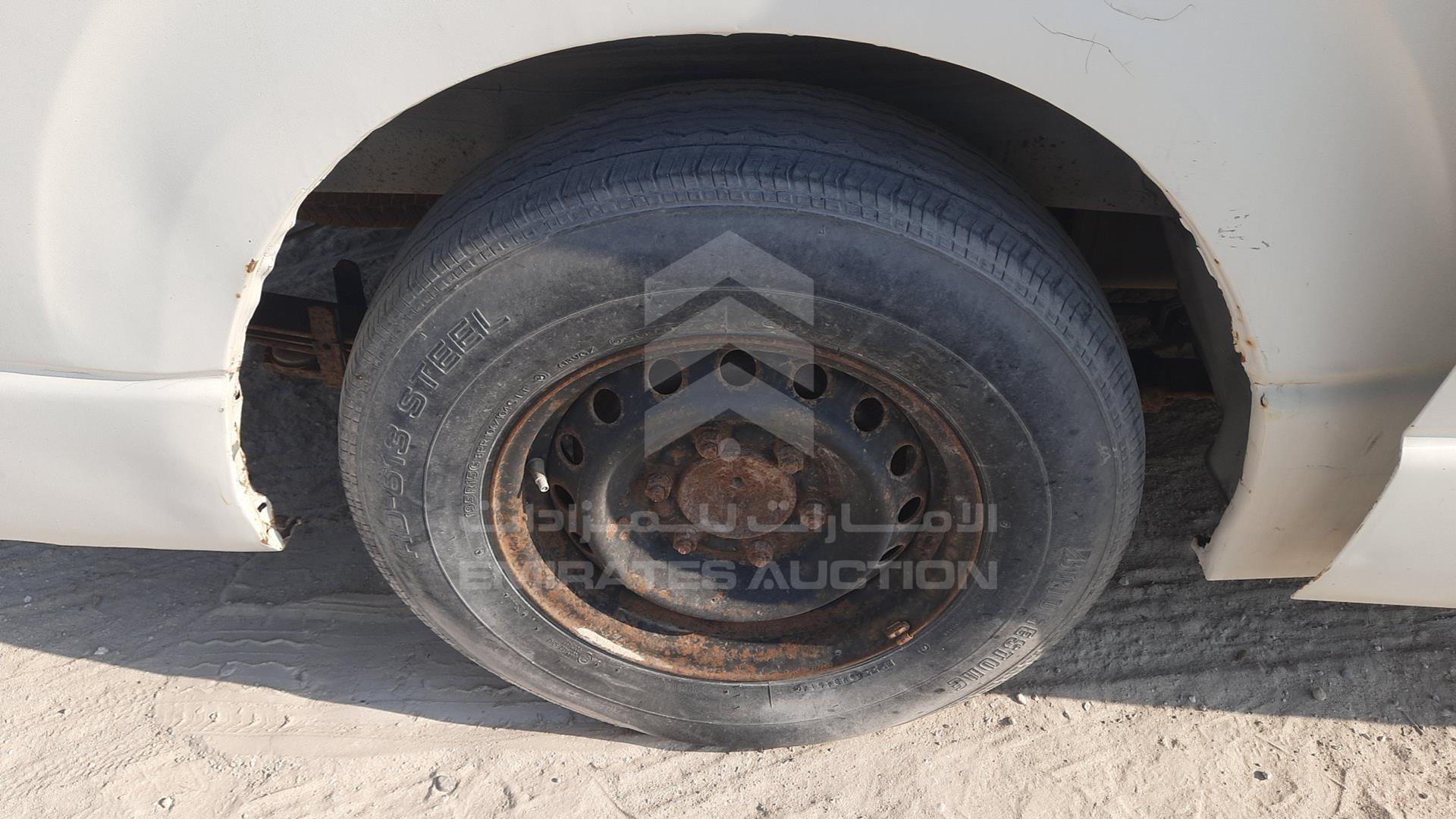 2006 TOYOTA HIACE VIN: JTGJX02P260004721