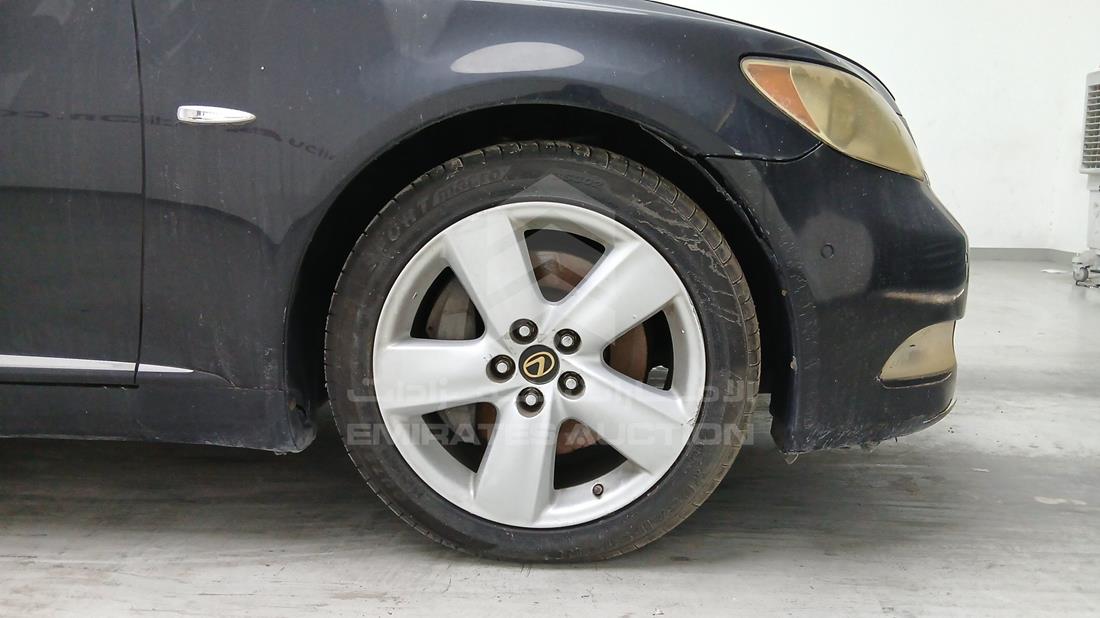 2007 Lexus LS 460 L — Front Right Tyre — Photo 35