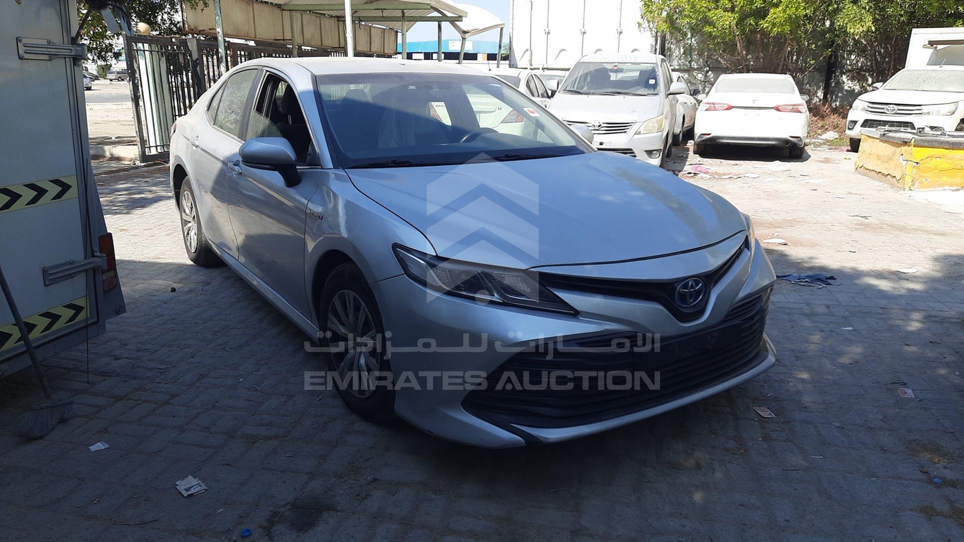 2019 TOYOTA CAMRY VIN: JTNB29HK4K3027180