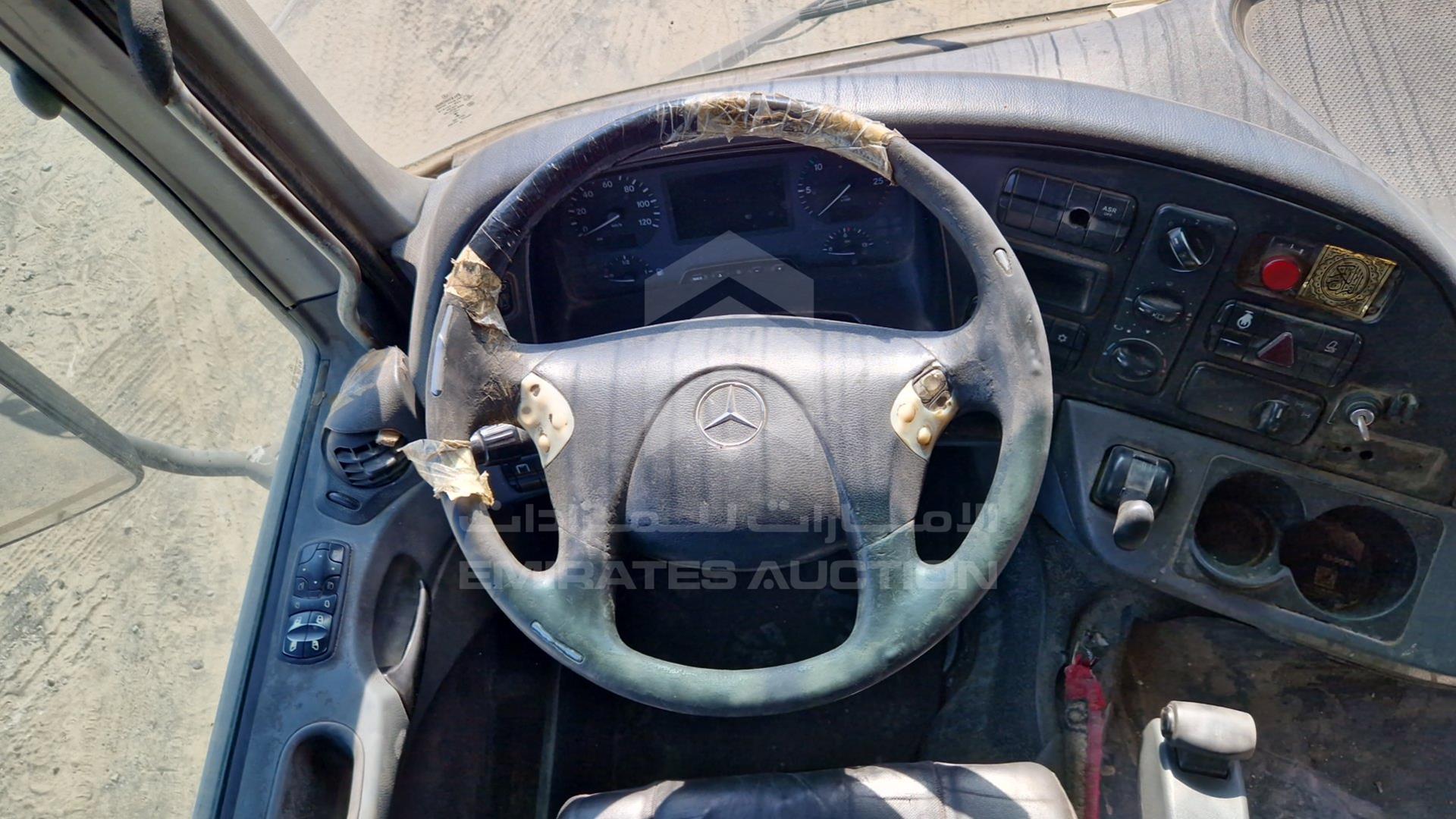 2008 MERCEDES ACTROS VIN: WDAKHCAA98L279424