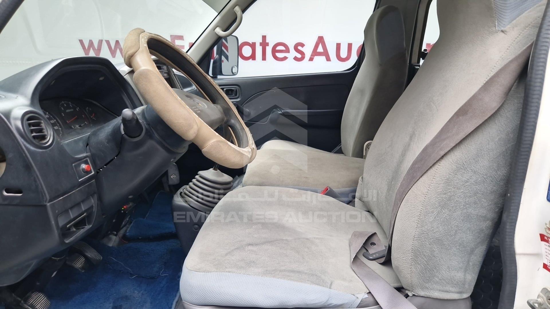 2009 NISSAN URVAN VIN: JN6AE54S49X018016