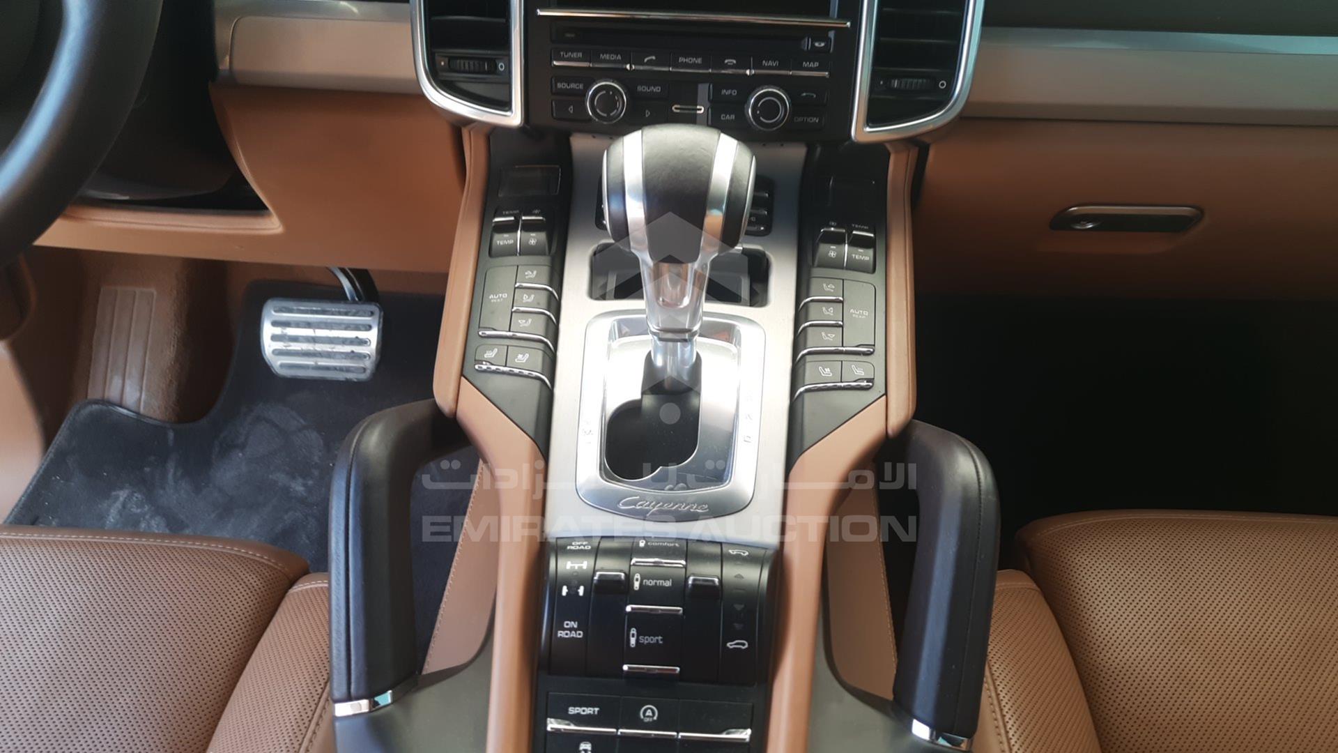 2014 PORSCHE CAYENNE S VIN: WP1ZZZ92ZELA57572