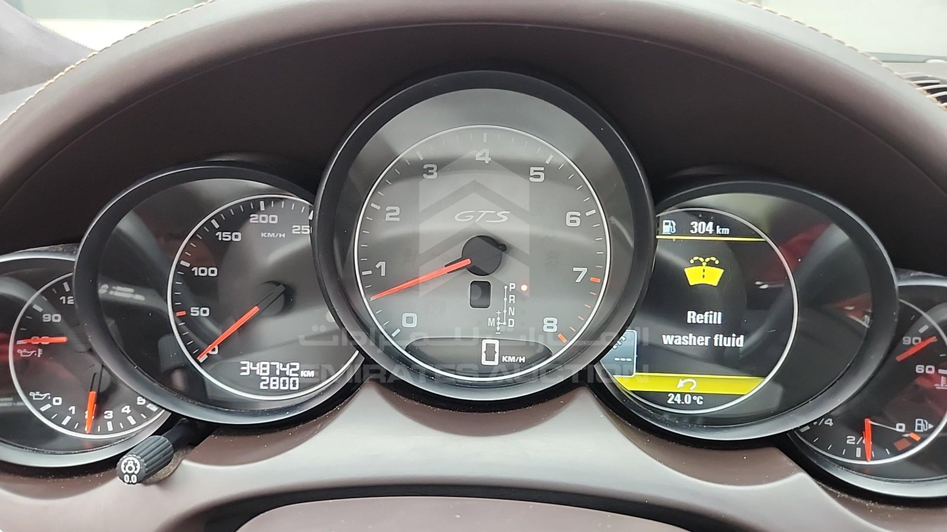 2013 PORSCHE CAYENNE GTS VIN: WP1ZZZ92ZDLA45314