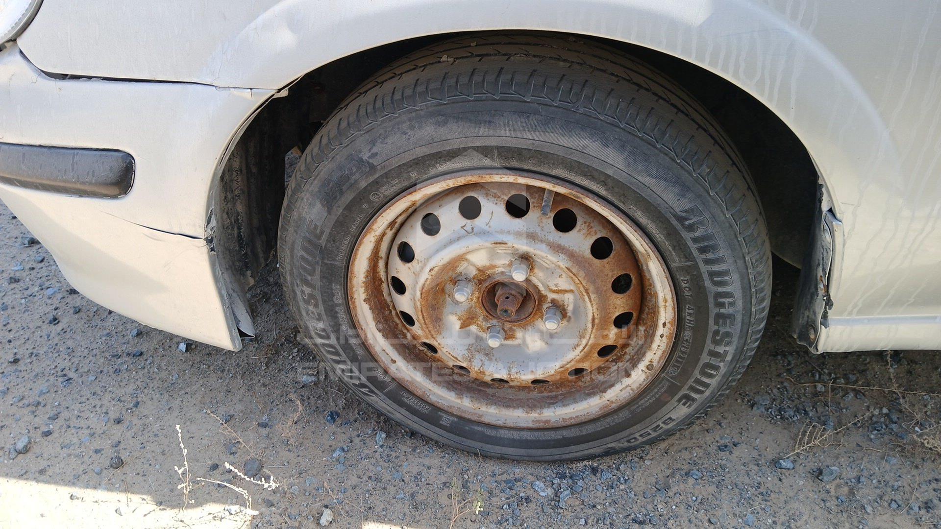 2002 NISSAN SUNNY VIN: JN1EN61S82W055101