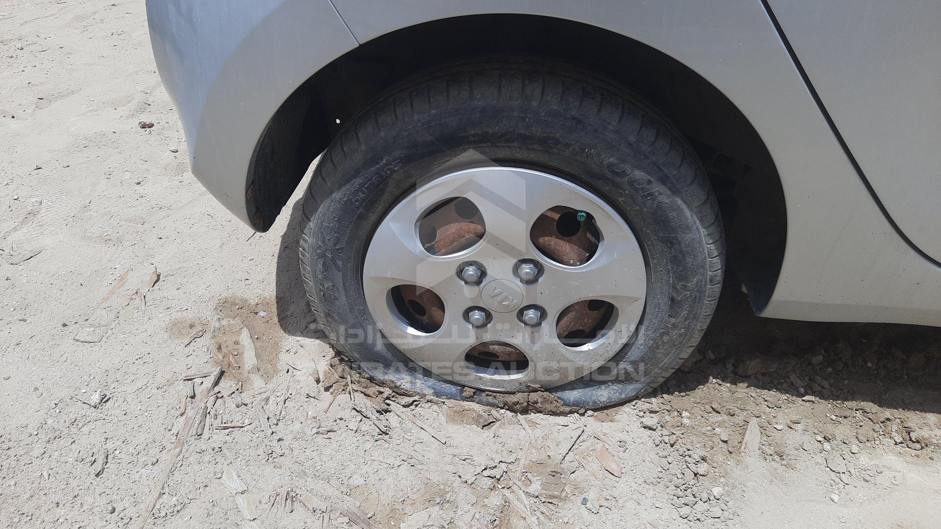 KNABE5121FT976042 - 2015 Kia Picanto - #425601