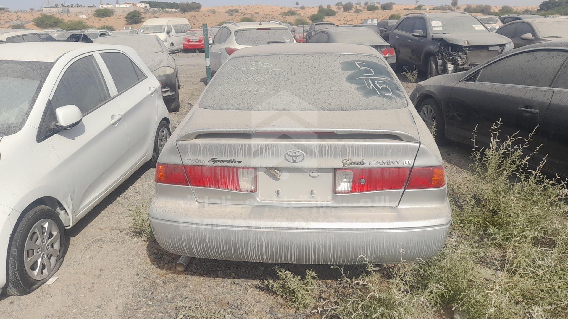 2000 TOYOTA CAMRY VIN: JT2BG22K6Y0512946
