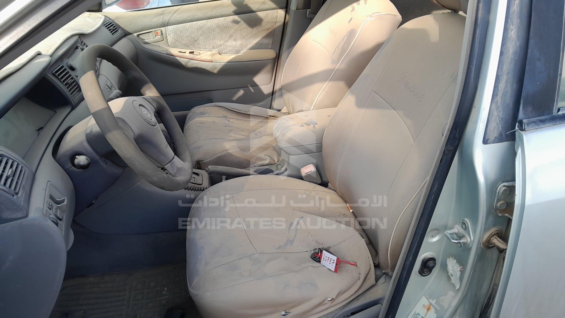 2004 TOYOTA COROLLA VIN: JTDBR38E542030881