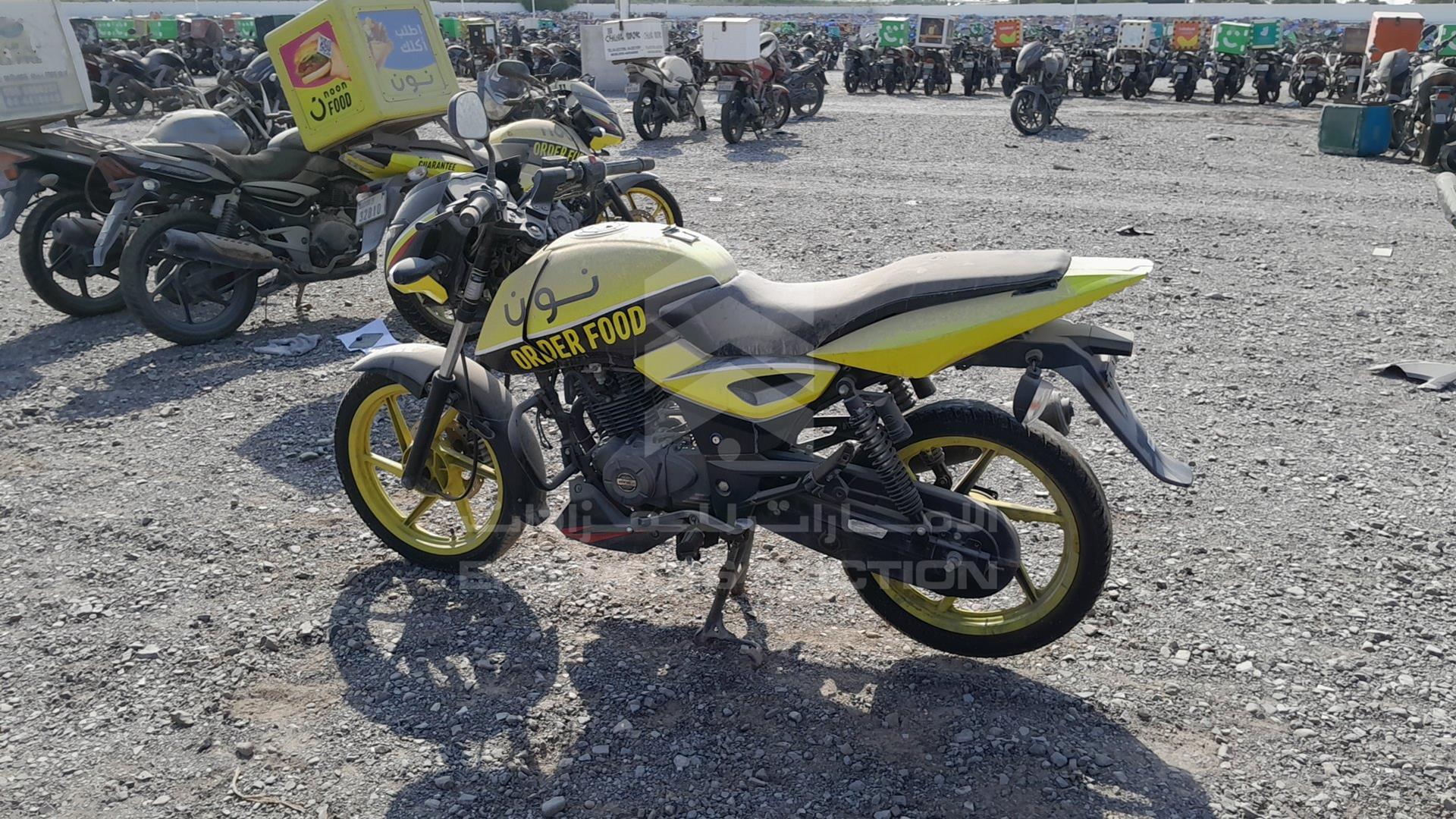 0 BAJAJ --- VIN: MD2A11CY1LCE54878